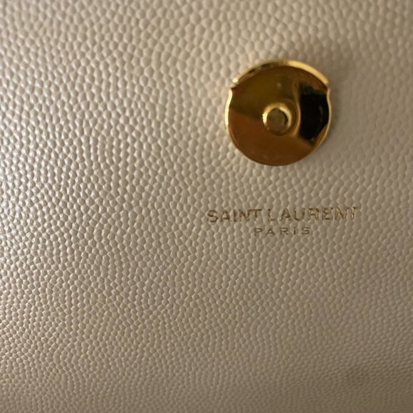 Saint Laurent Kate Monogramme Biege Medium Handbag with Gold Hardware - Picture 9 of 12